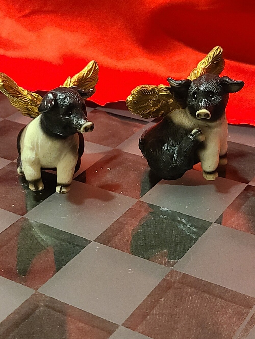 Black & Cream Winged Pig Figurines - Decorative Home Accent